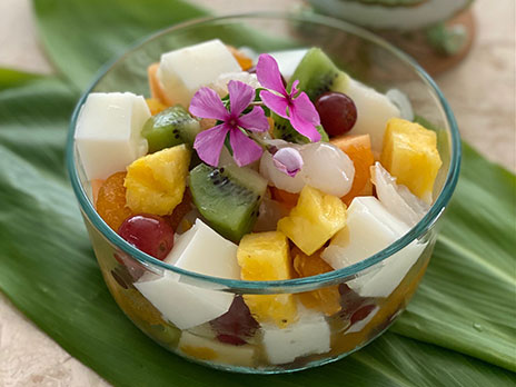 almond float with fresh fruits