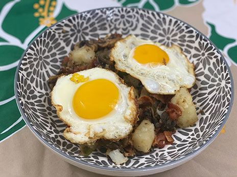 Bacon and mushroom hash