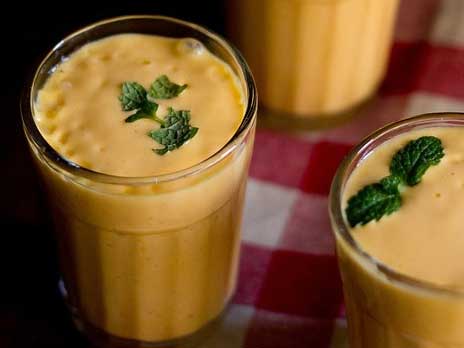 mango lassi