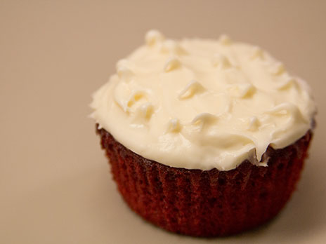 red velvet cupcakes