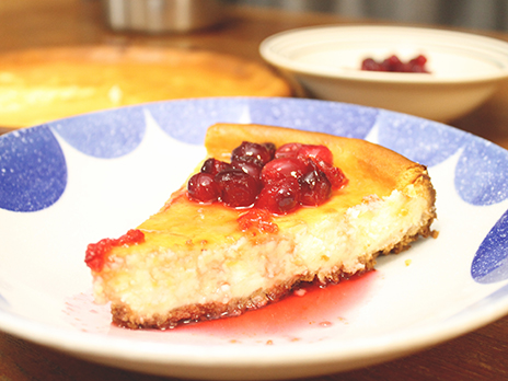 sparkling cranberry cheesecake