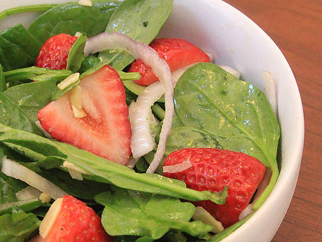 Strawberry Spinach Salad